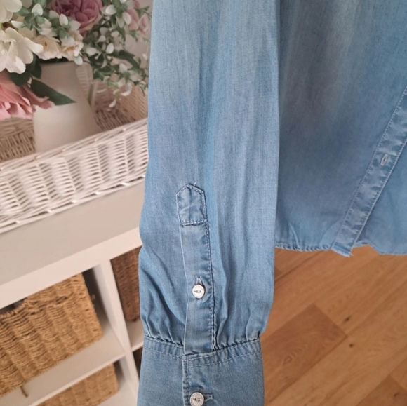 Superdry Size M Womens Button Up Long Sleeve Denim Shirt Collared. - Picture 7 of 11